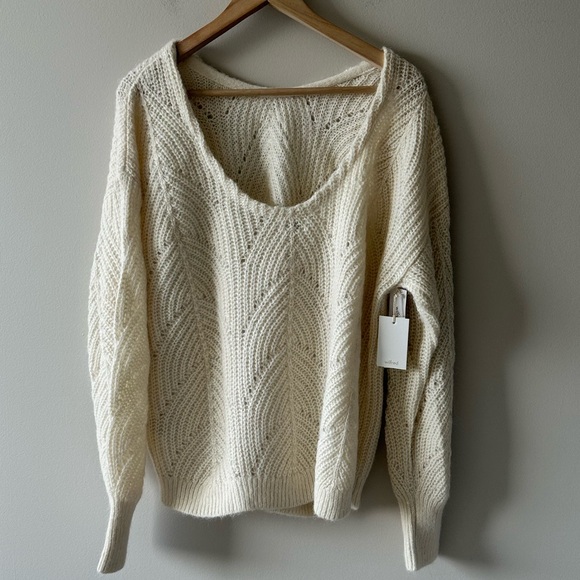 Aritzia Gretchen Low-Back Pullover Sweater - Picture 2 of 5